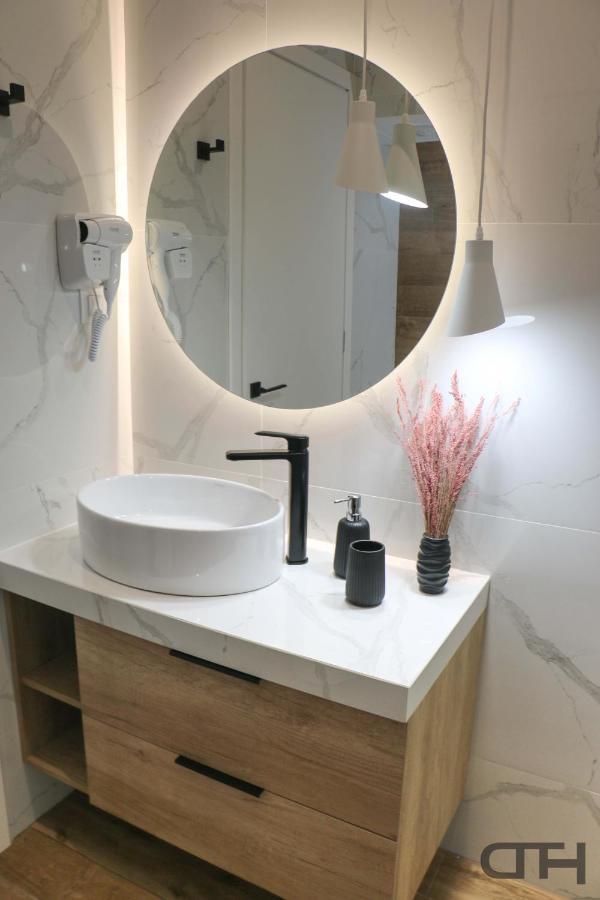 Downtown Thessaloniki Deluxe - Ote Tower Home Apartment *